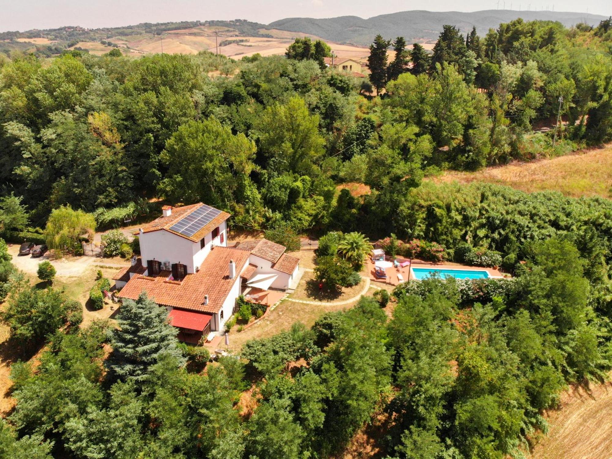 Villa Nerone B&B Lorenzana Exterior foto