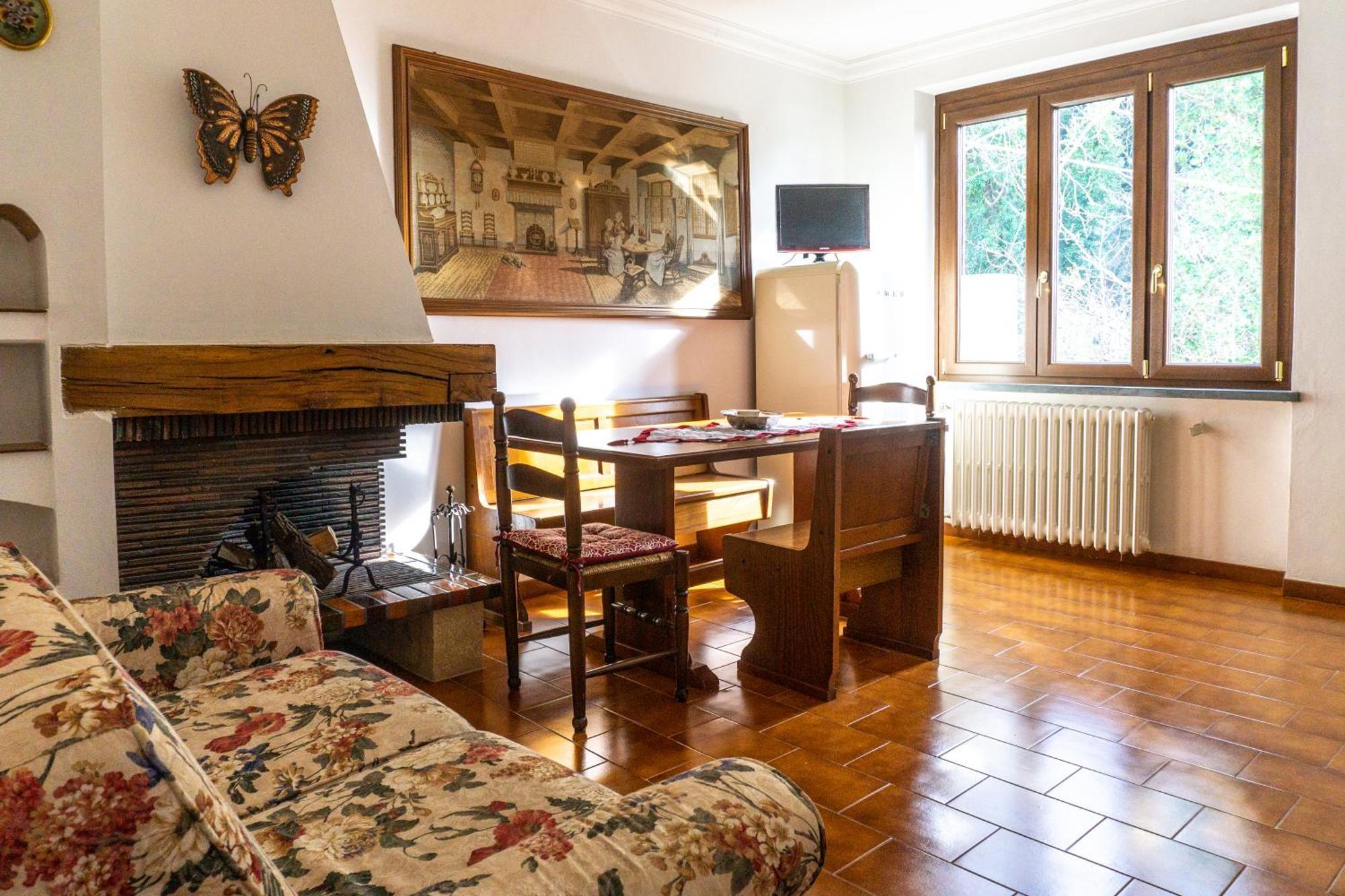 Villa Nerone B&B Lorenzana Exterior foto